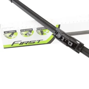 Ștergător Valeo First Multiconnection 550 mm Preț mic