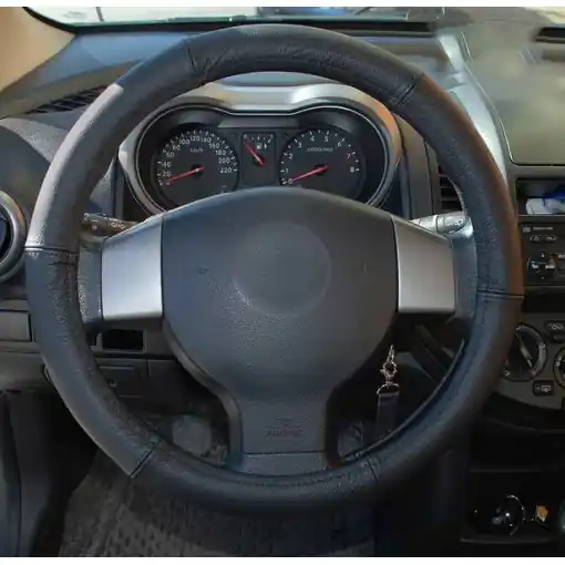 Husa volan piele naturala, negru cu diametrul între 42 - 44 cm Comandă acum