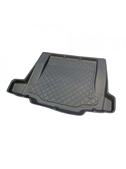 Nu rata Tavita de portbagaj BMW Seria 1 E87, caroserie Hatchback, fabricatie 09.2004 - 2011, fara separator
