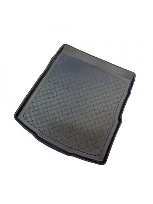 Cumpără acum Tavita de portbagaj Volkswagen Passat B8, caroserie Sedan, fabricatie 12.2014 - prezent, portbagaj superior; roata rezerva normala