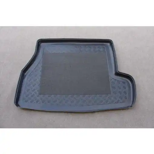 Tavita de portbagaj BMW Seria 3 E46, caroserie Combi, fabricatie 1998 - 08.2005, cu navigatie Noutate