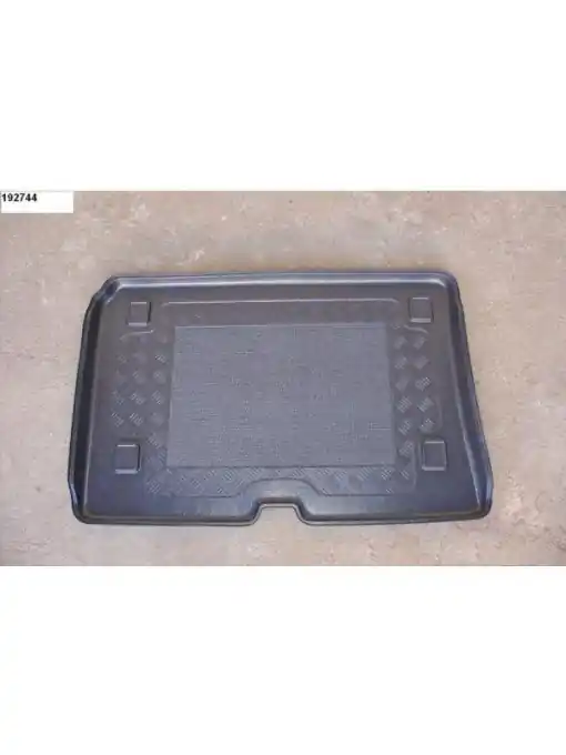 Tavita de portbagaj Fiat Qubo, caroserie Hatchback, fabricatie 06.2008 - prezent Preferatul clienților