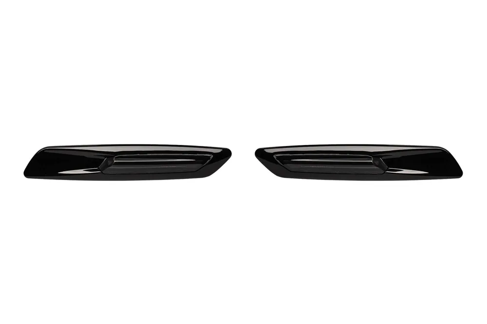 Bestseller Indicatori de tuning tip F10 potriviți pentru BMW E82, E88, E90, E91, E92, E93, E60, E61 cu bază fumurie și cadru negru, stânga + dreapta