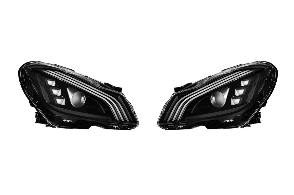 Set de faruri LED de tuning potrivit pentru Mercedes Clasa C W204, S204 2011-2014 cu bază cromată, stânga și dreapta Ofertă de sezon