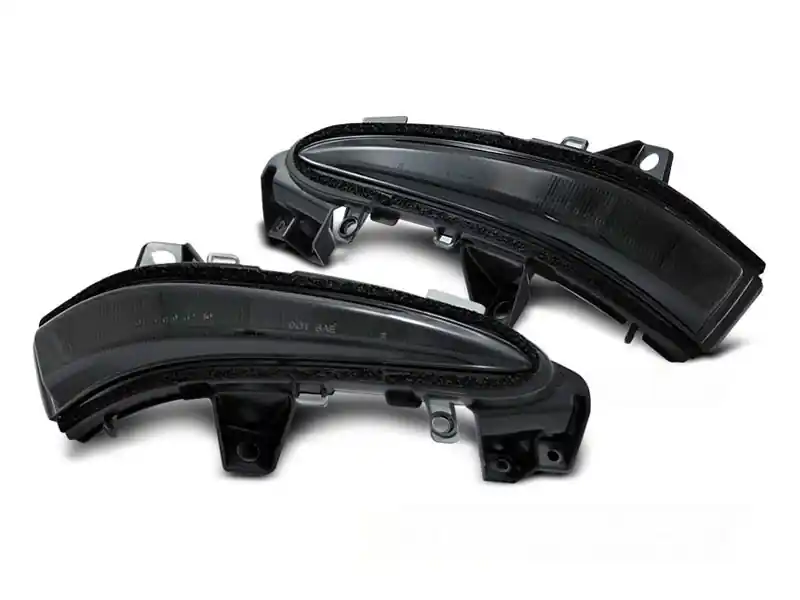 Nu rata Semnale LED de tunning potrivite pentru oglinzile laterale ale Lexus RX 2009-2015 cu bază neagră