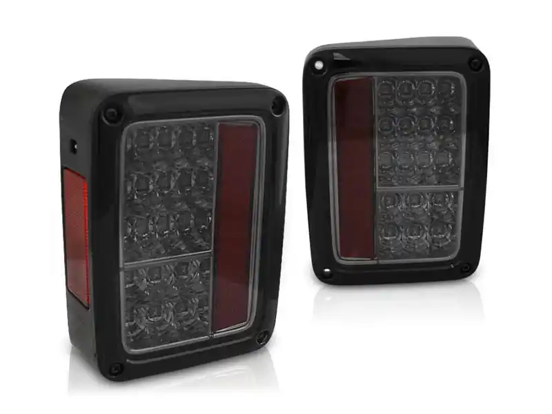 Transport gratuit Set de stopuri LED potrivit pentru Jeep Wrangler JK 2007-2018, bază fumurie, stânga și dreapta
