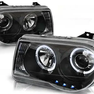Calitate înaltă Kit de faruri tuning cu ochi de înger halogen, potrivit pentru Chrysler 300C 2005-2010 sedan/combinate, stânga și dreapta