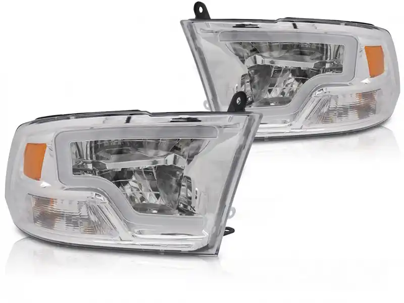 Cumpără acum Set de faruri LED de tuning potrivit pentru Dodge Ram 2009-2018 cu bază cromată, stânga și dreapta