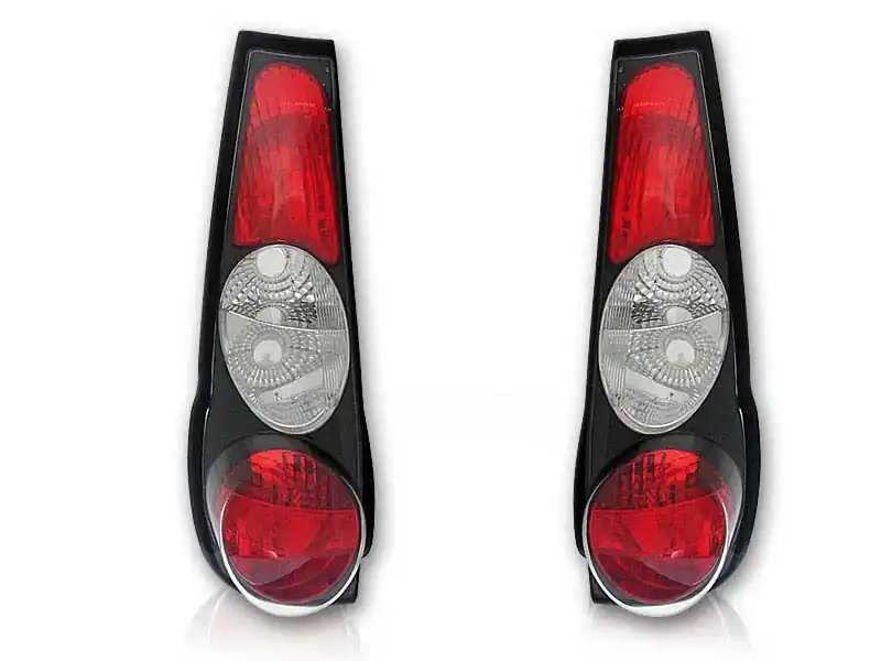 Reducere de preț Set de stopuri tuning potrivit pentru Fiat PUNTO 1 11.1993-09.1999 cu bază neagră, stânga și dreapta
