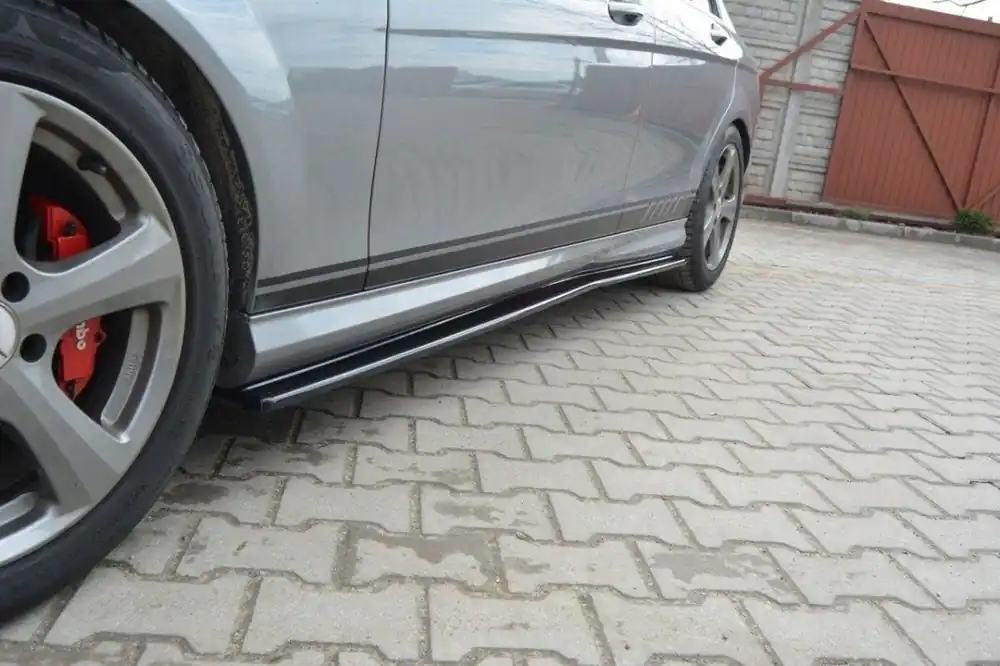 Aditive Maxton Design tip A Design potrivite pentru Mercedes C-Class W204 2007-2010, culoare carbon Chilipir