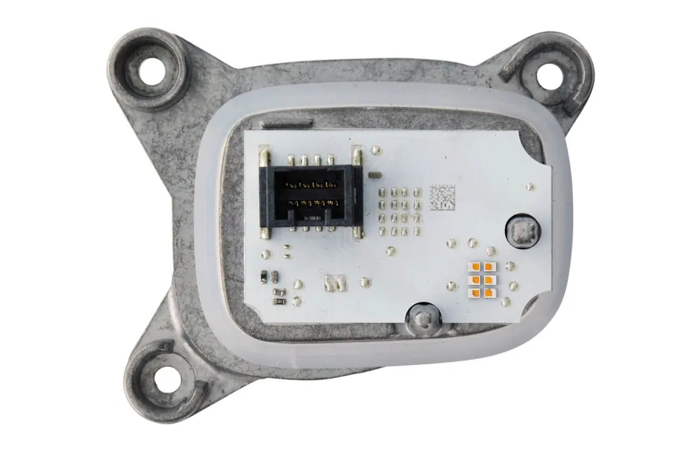 Cel mai bun preț Modul drept pentru indicator LED în farul LED adaptiv 63117493232 potrivit pentru BMW Seria 4 F32, F33, F36 2016-2020