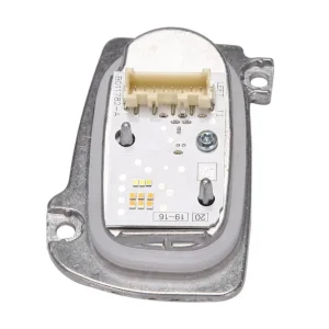 Ultima șansă Modul stâng pentru lumini DRL în far LED 8V0998473A potrivit pentru Audi A3, S3 2012-2020