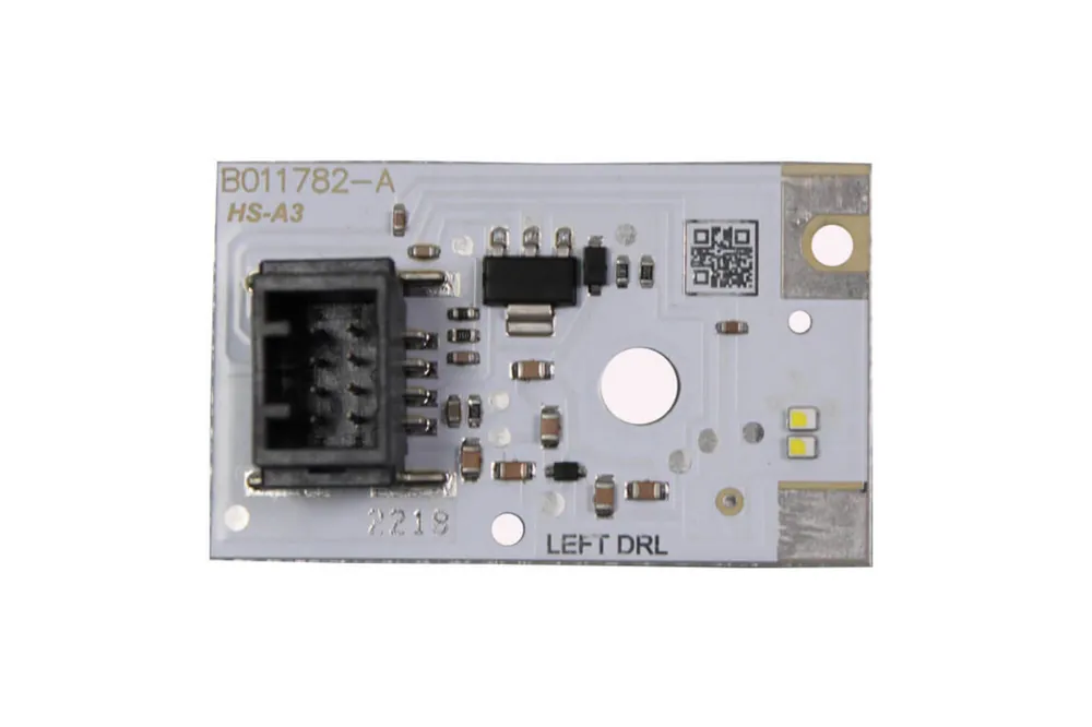 Vezi acum Placă stângă potrivită pentru modulul de lumini DRL în farul Matrix B011782-A pentru Audi A3, S3 2017-2021