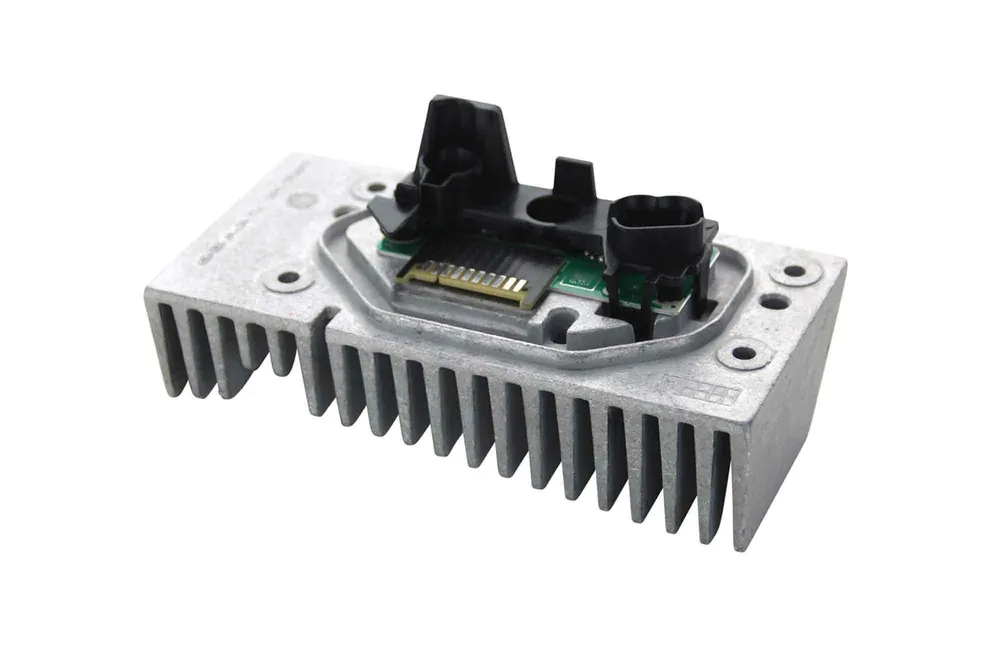 Calitate înaltă Modul drept 63115A4F772 pentru semnalizator/ochi de înger în faruri de versiune joasă, potrivit pentru BMW 3 G20, G21 2022-2025