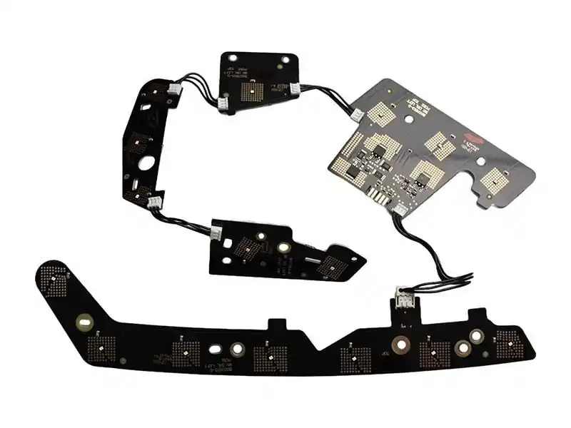 Preț redus Set de plăci stângi B0007853-D potrivit pentru modulele DRL pe Jeep Grand Cherokee WK2 2014-2018