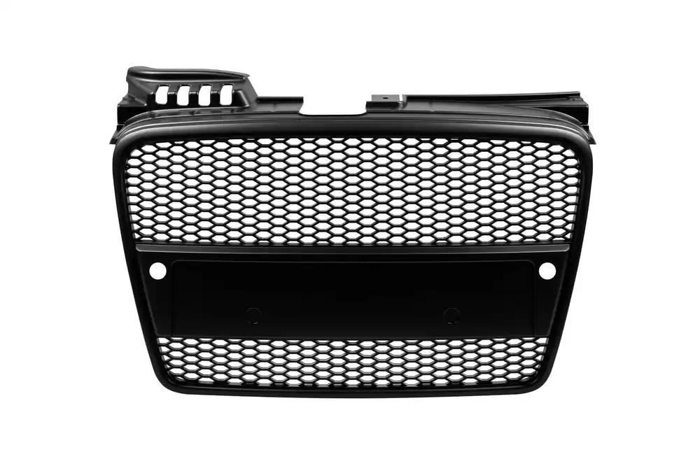 Ofertă exclusivă Grilaj mat negru fără emblemă tip RS potrivit pentru Audi A4 B7 sedan, break 2004-2007 cu deschideri pentru senzori de parcare