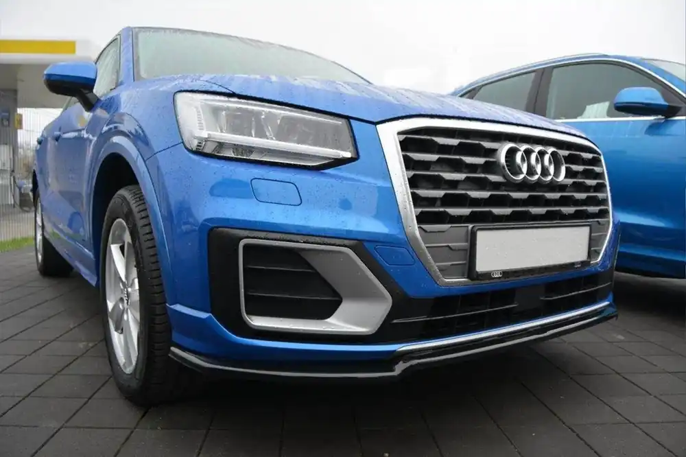 Plată sigură Spoiler Maxton Design potrivit pentru bara frontală a Audi Q2 Sport după 2016, lac negru