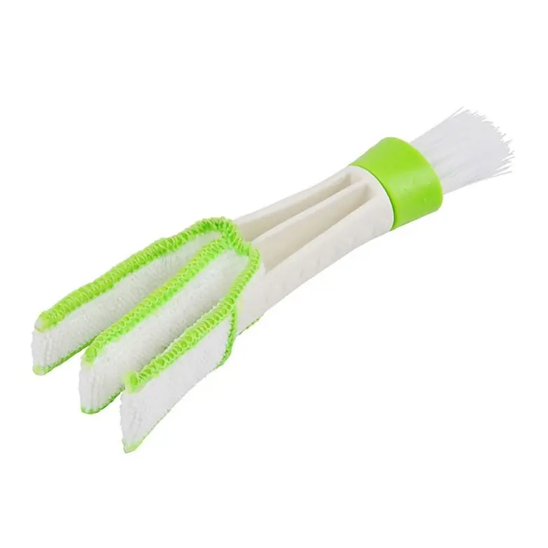 Ofertă exclusivă Perie pentru curatat interior auto, dubla functionalitate, microfibra si nylon