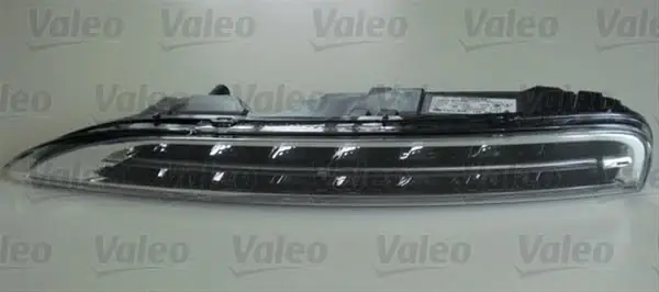 Proiector ceata stanga/dreapta VALEO Porsche Cayenne 2010-2014 Ultima șansă