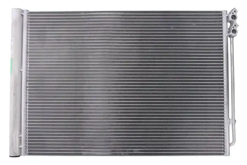 Condensator BMW seria 5 F10 2009-2016 2.0 diesel Kaltstadt Reducere specială