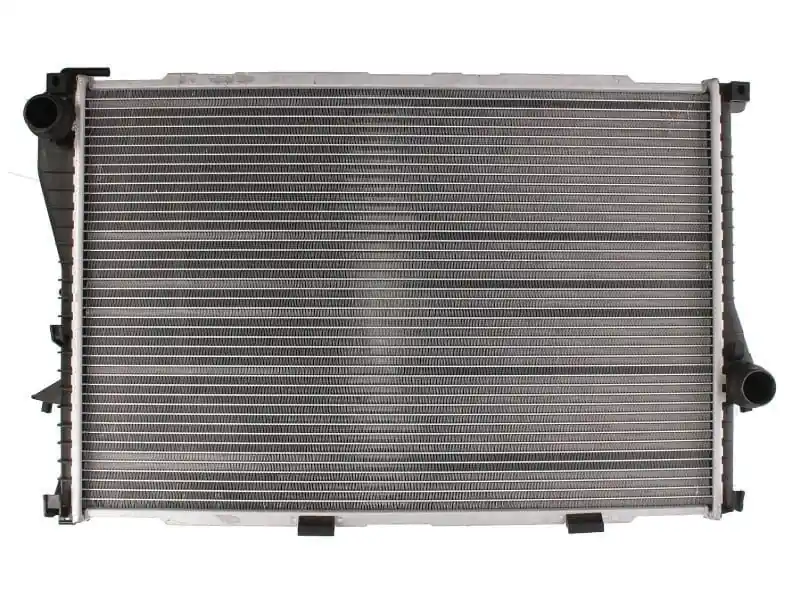 Radiator apa BMW seria 5 E39 1995-2003 2.0 benzina cu/fara AC Thermotec Disponibil imediat