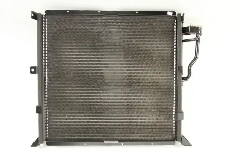 Condensator BMW seria 3 E36 1990-2000 2.0 benzina NRF Livrare expres