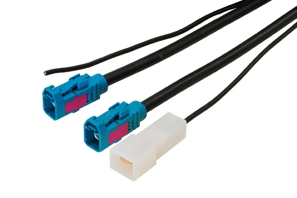 Plumb antena AM/FM/DAB/TV Calearo 7581195 Disponibil imediat
