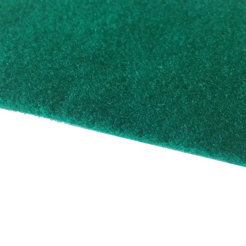 Covor de acoperire autoadeziv verde SGM Carpet Adeziv verde Ofertă limitată
