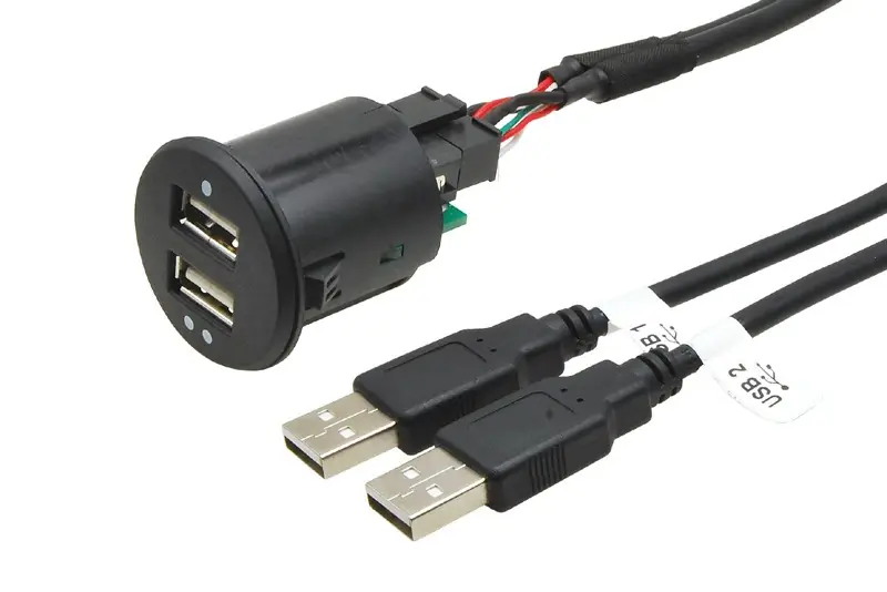 Lichidare de stoc 2x priză USB cu cablu