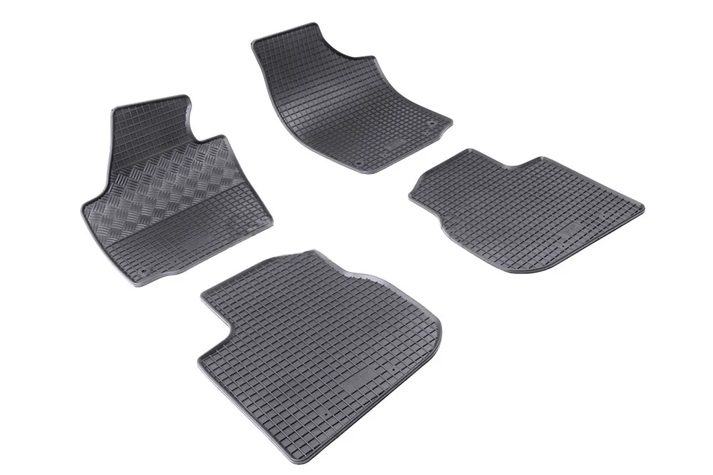 Ieftin Covorase din cauciuc Rigum pentru Volkswagen Polo (2017 -) / Seat Toledo (2012 -) / Škoda Rapid (2012 -)