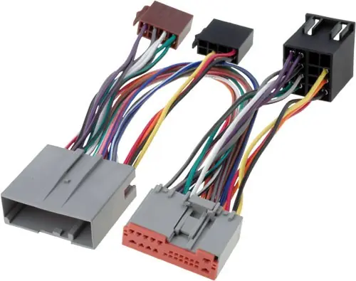 Cel mai vândut Adaptor 4carmedia pentru kit HF Ford / Land Rover