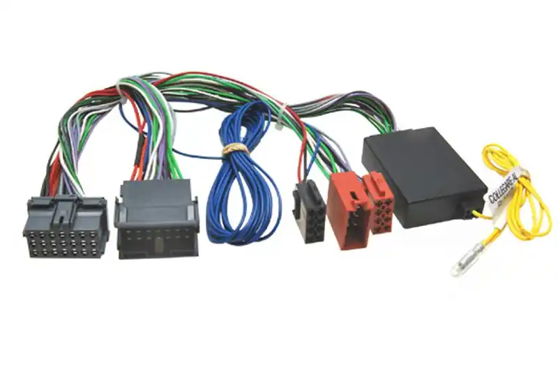 Adaptor pentru set Mercedes HF Cumpără online