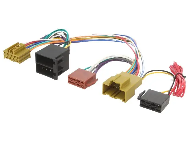Ofertă exclusivă Adaptor 4carmedia pentru kit HF Opel